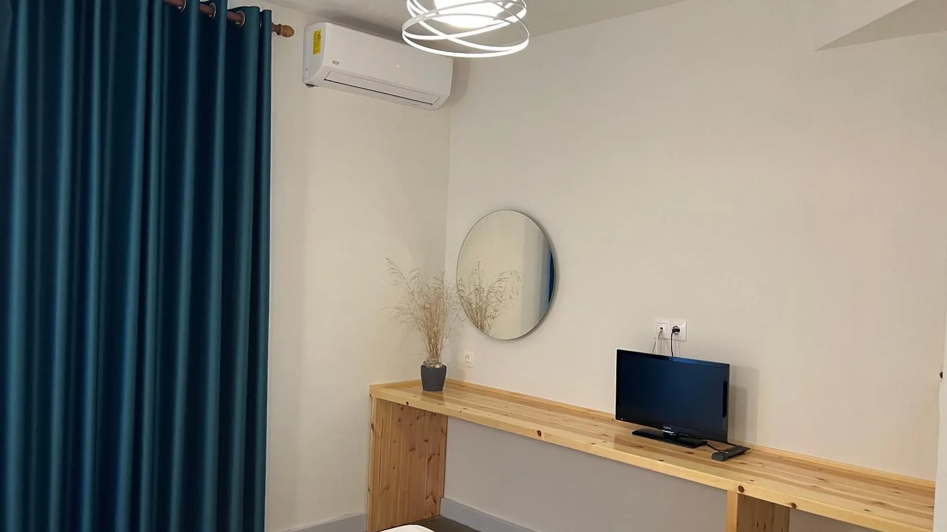 Sea And Sky Apartment Himare 0*,  Albania
