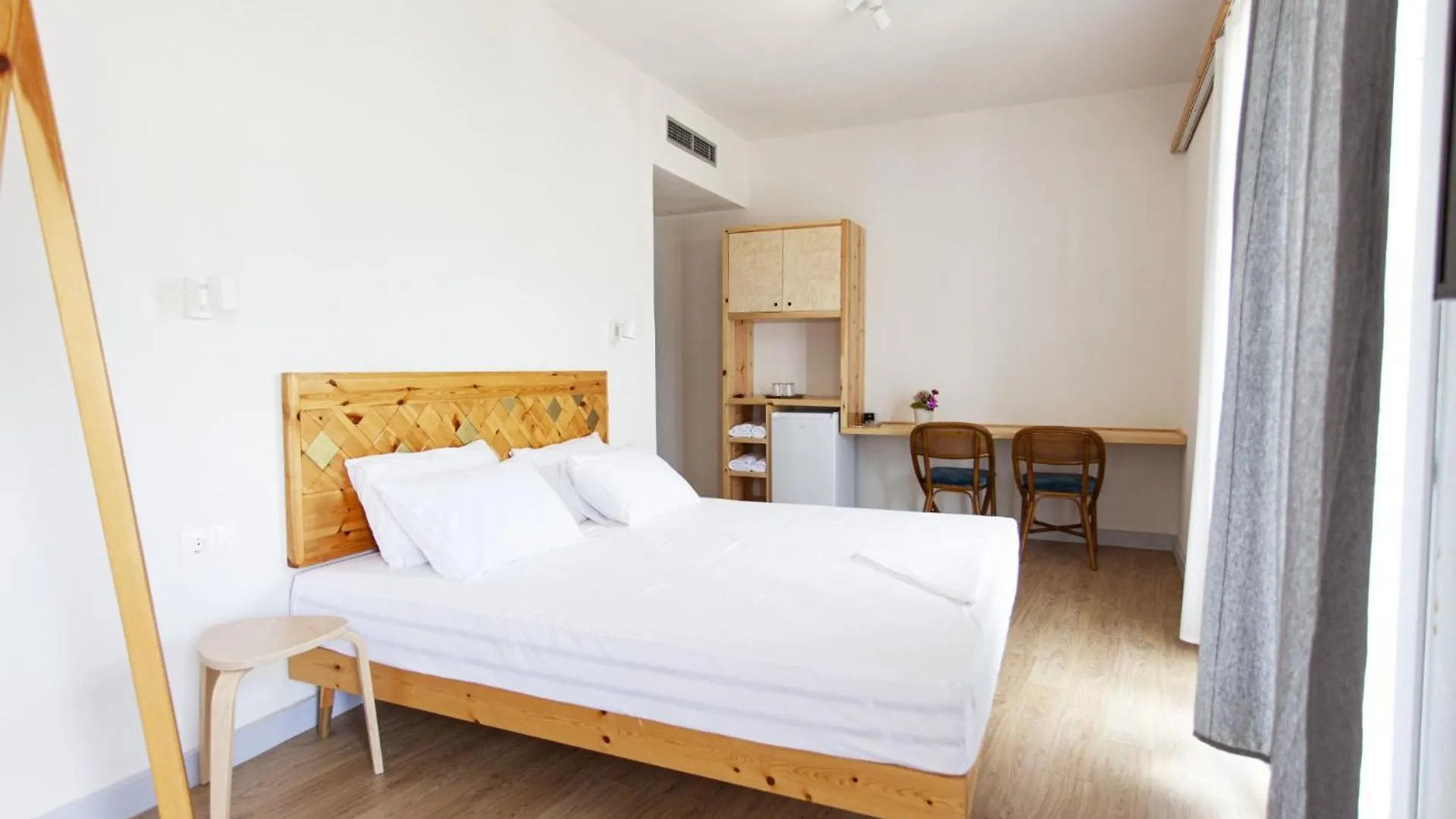 Sea And Sky Apartment Himare