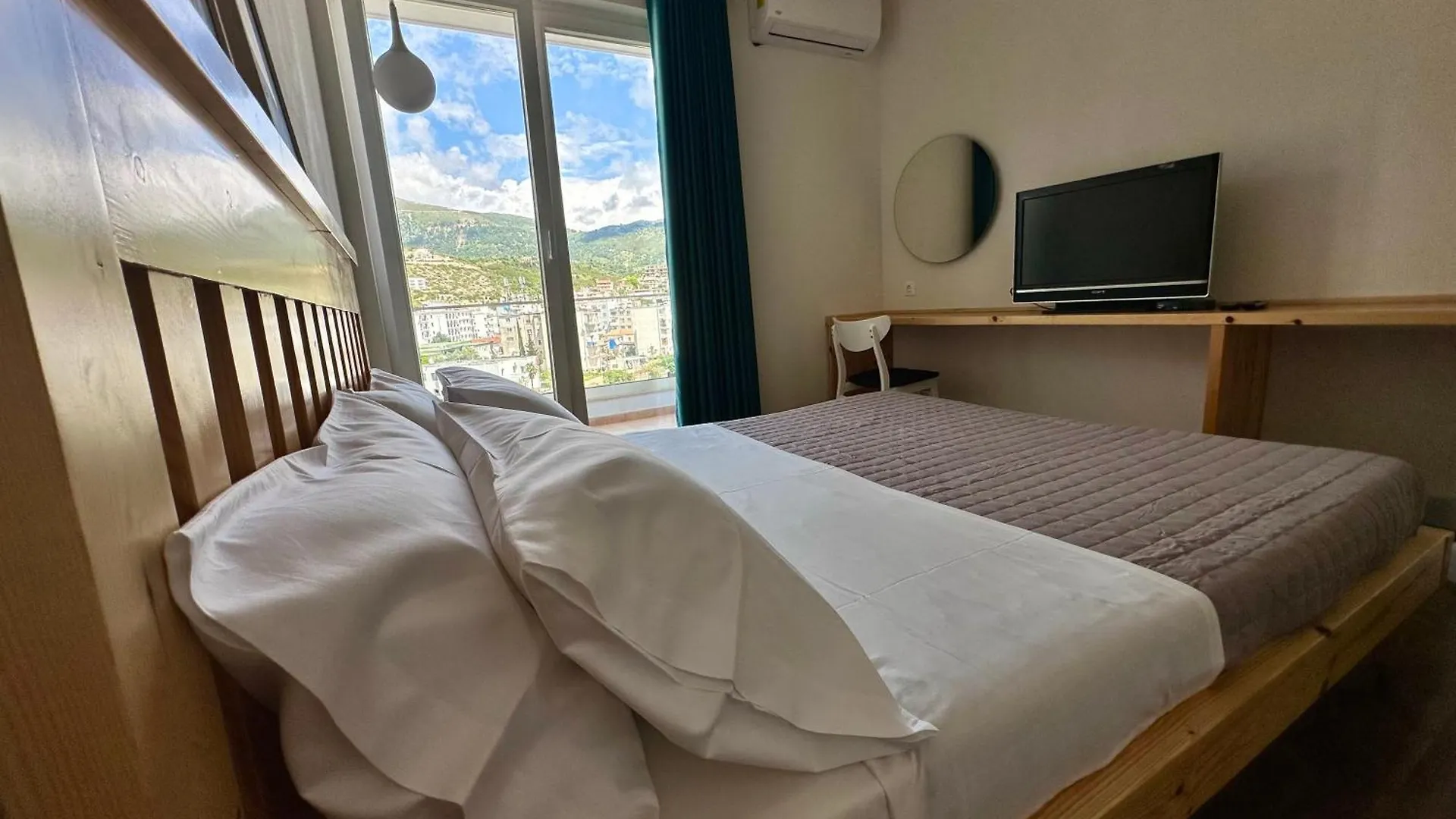 Sea And Sky Apartment Himare