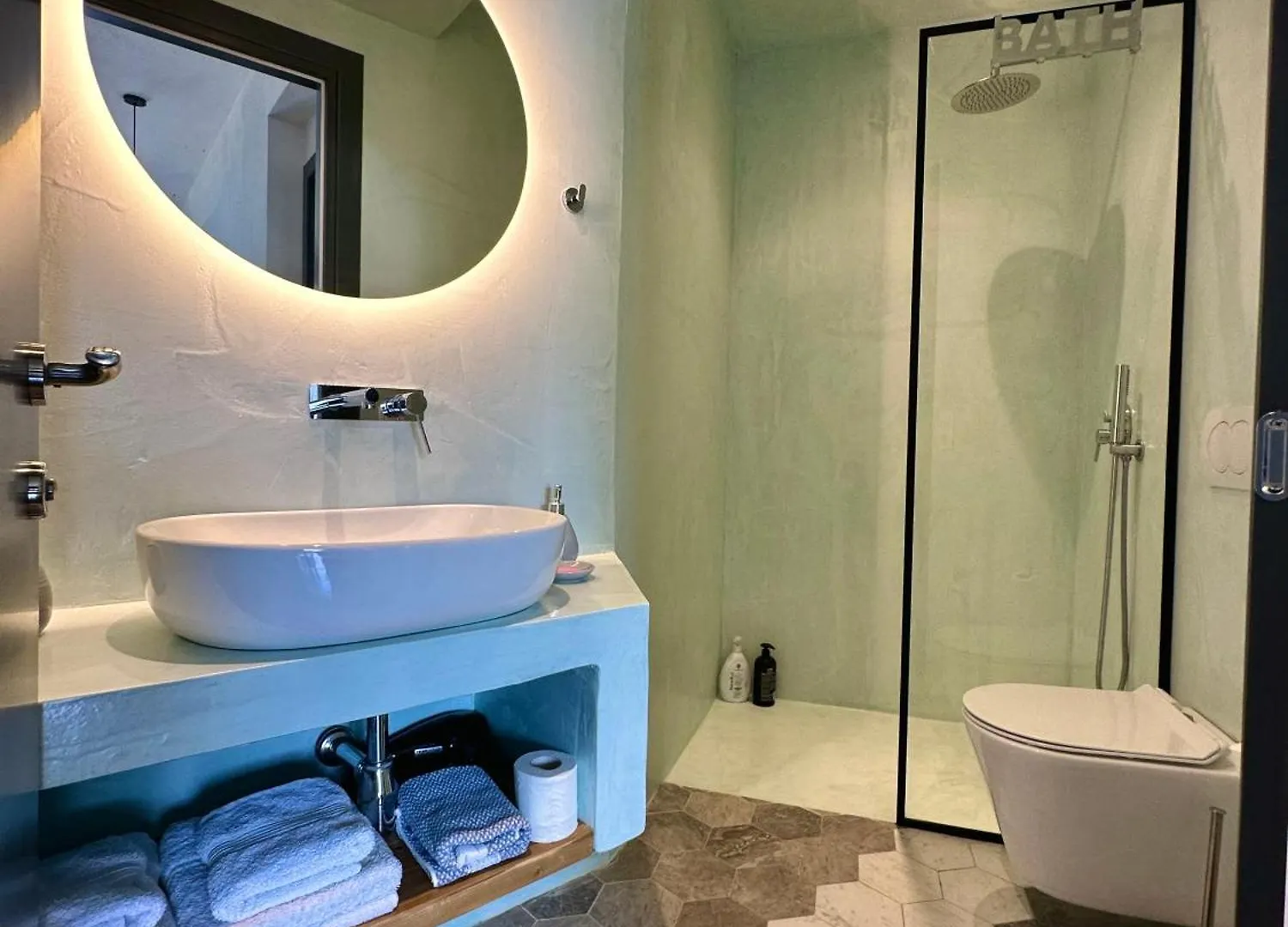 Sea And Sky Apartment Himare