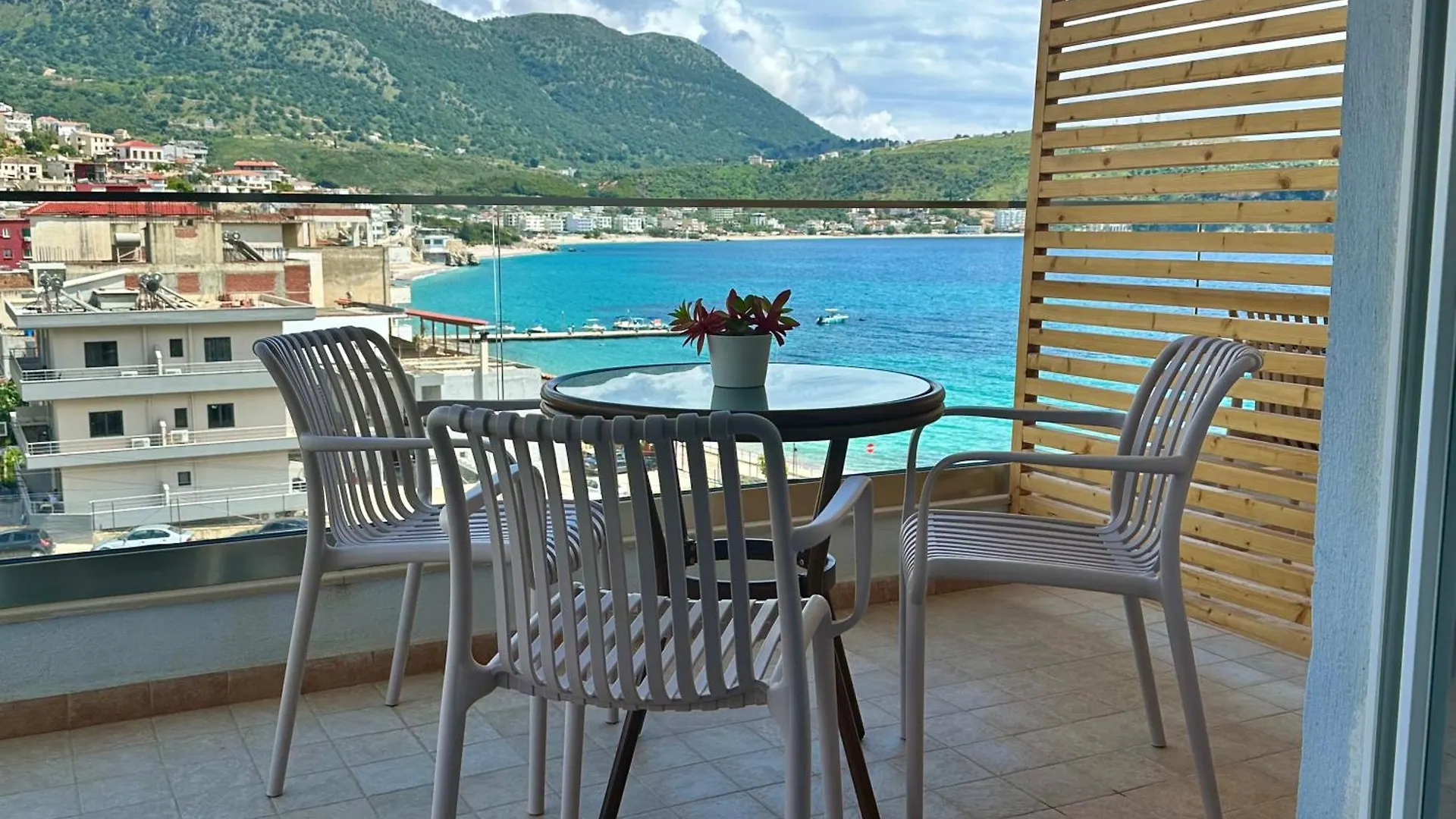 Sea And Sky Apartment Himare
