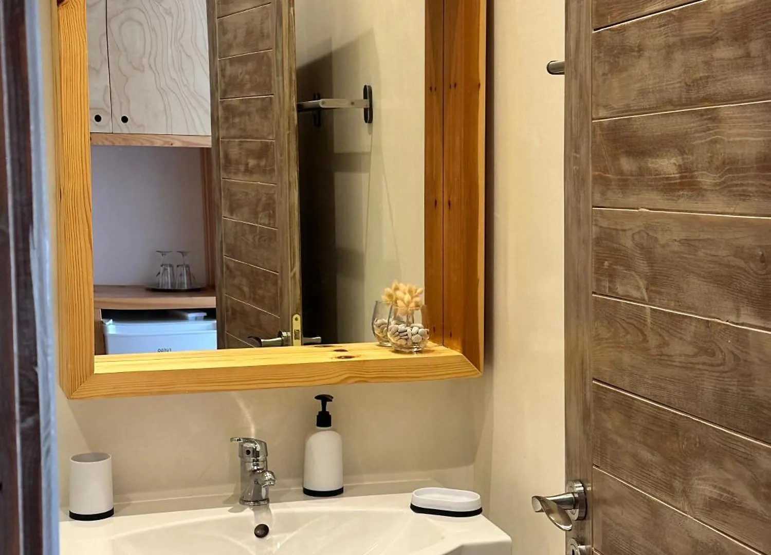 Sea And Sky Apartment Himare