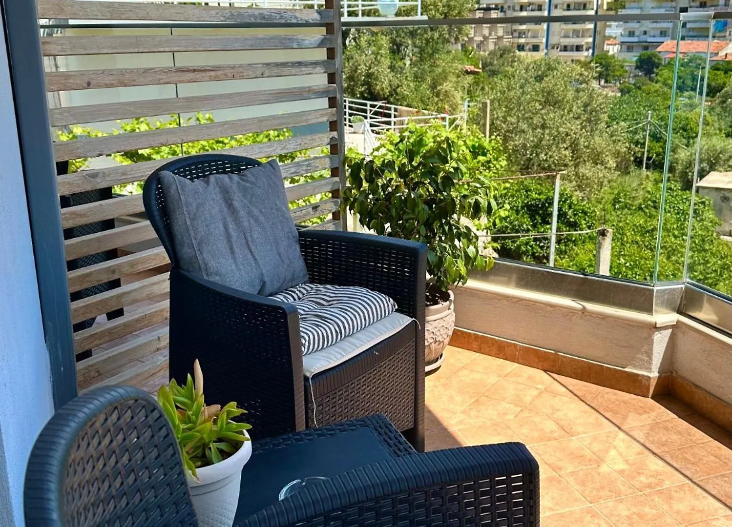 Sea And Sky Apartment Himare