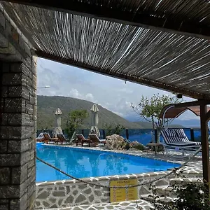  Domek letniskowy Palermiti Luxury